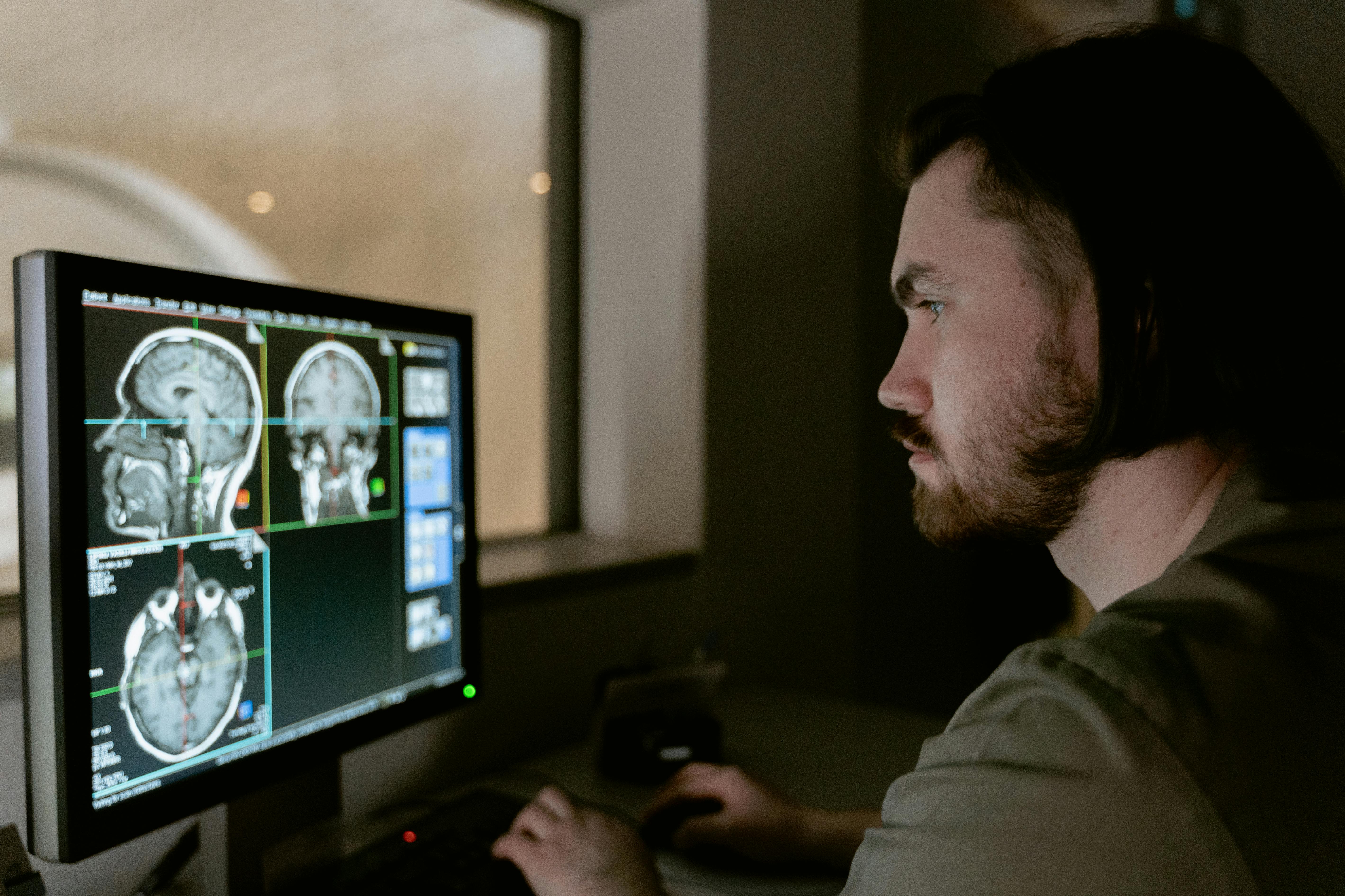 How PACS Transforms Radiology Workflow: A Deep Dive into Efficiency and Accuracy